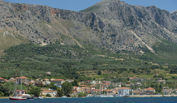 Paleros village