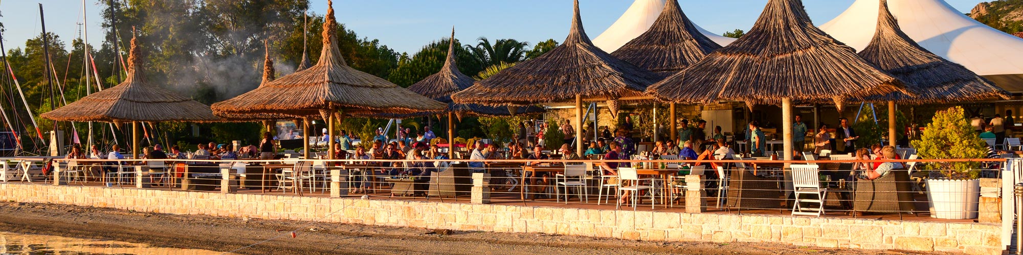 Phokaia beach bar